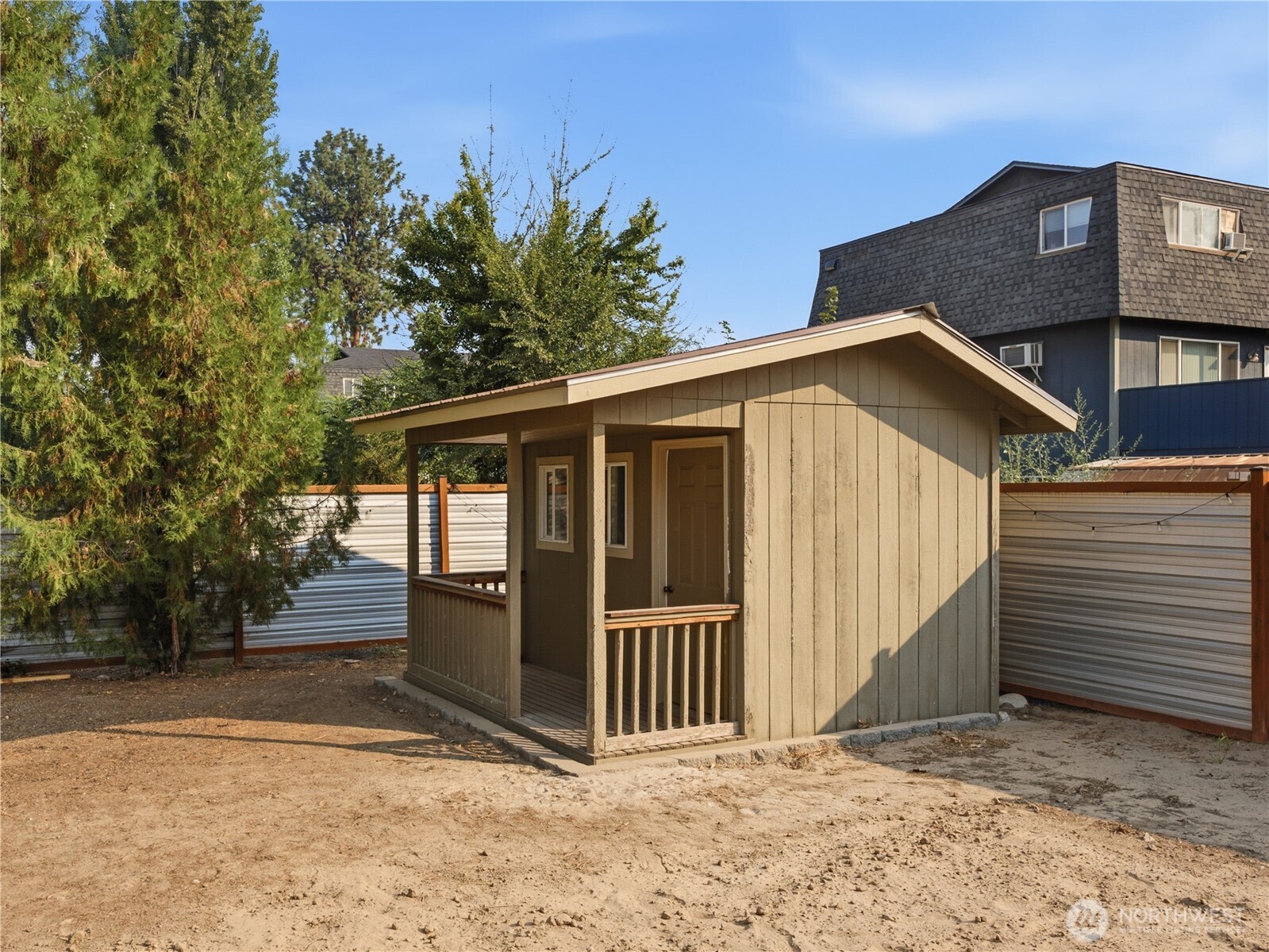 567 Dayton Avenue Property Photo 34