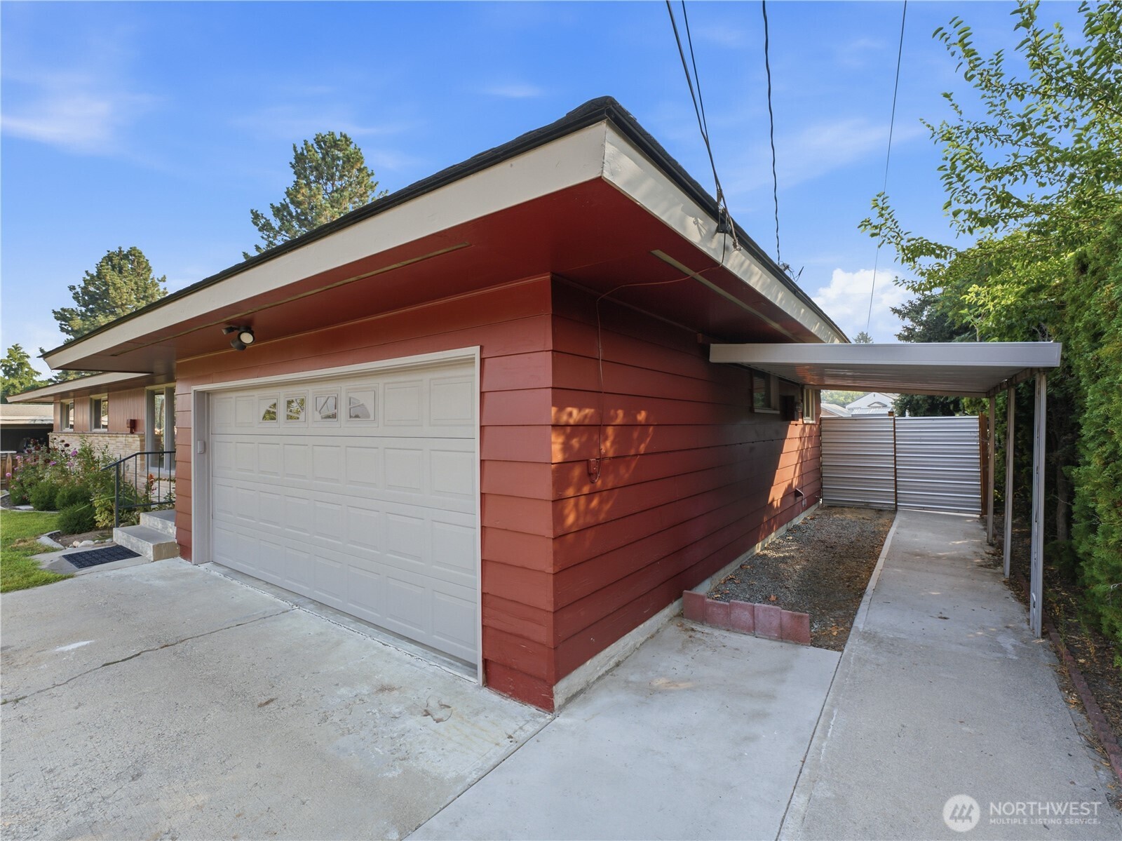 567 Dayton Avenue Property Photo 35