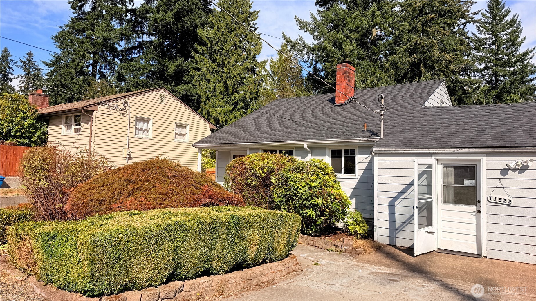 11522 8th Avenue Property Photo 3