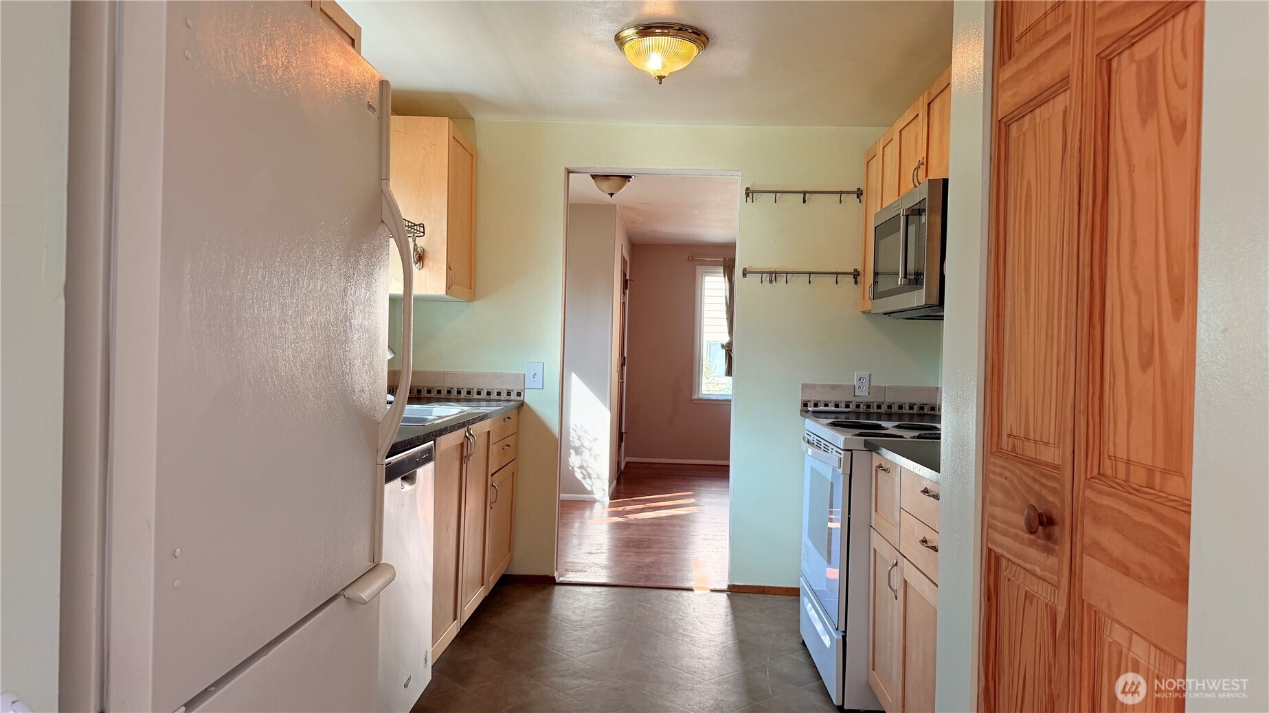 11522 8th Avenue Property Photo 7