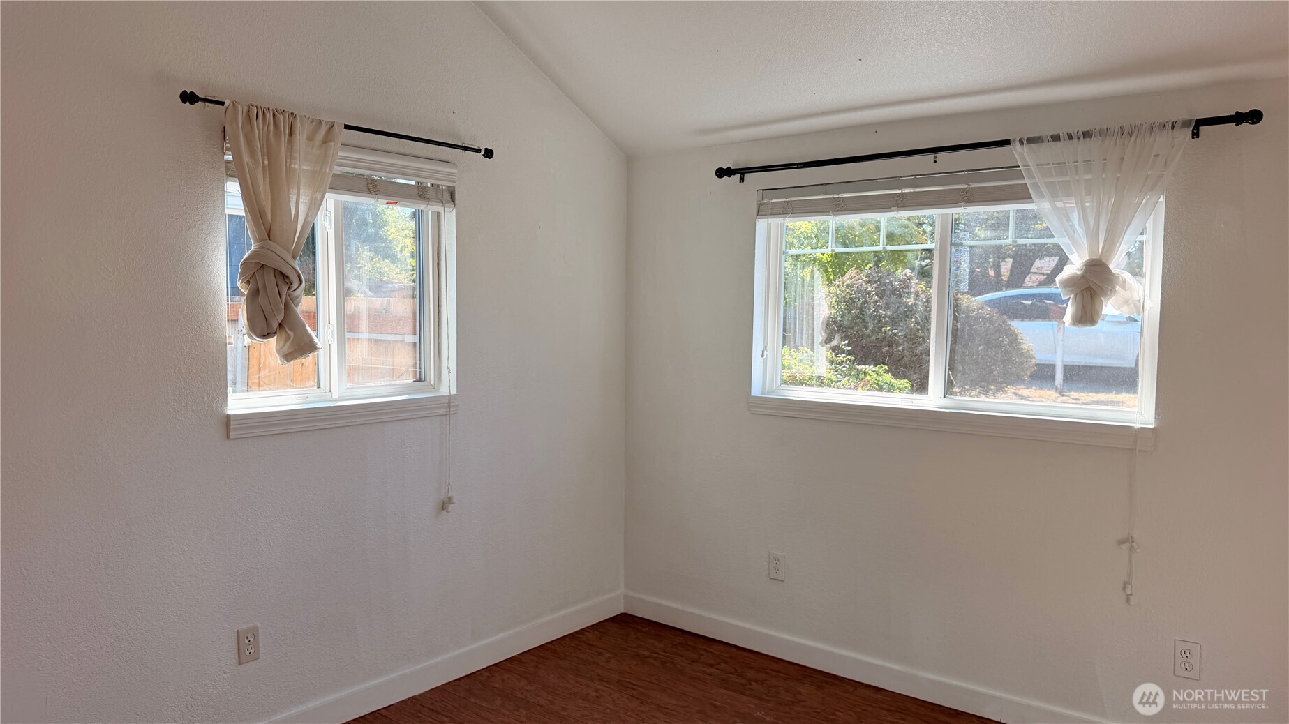 11522 8th Avenue Property Photo 11