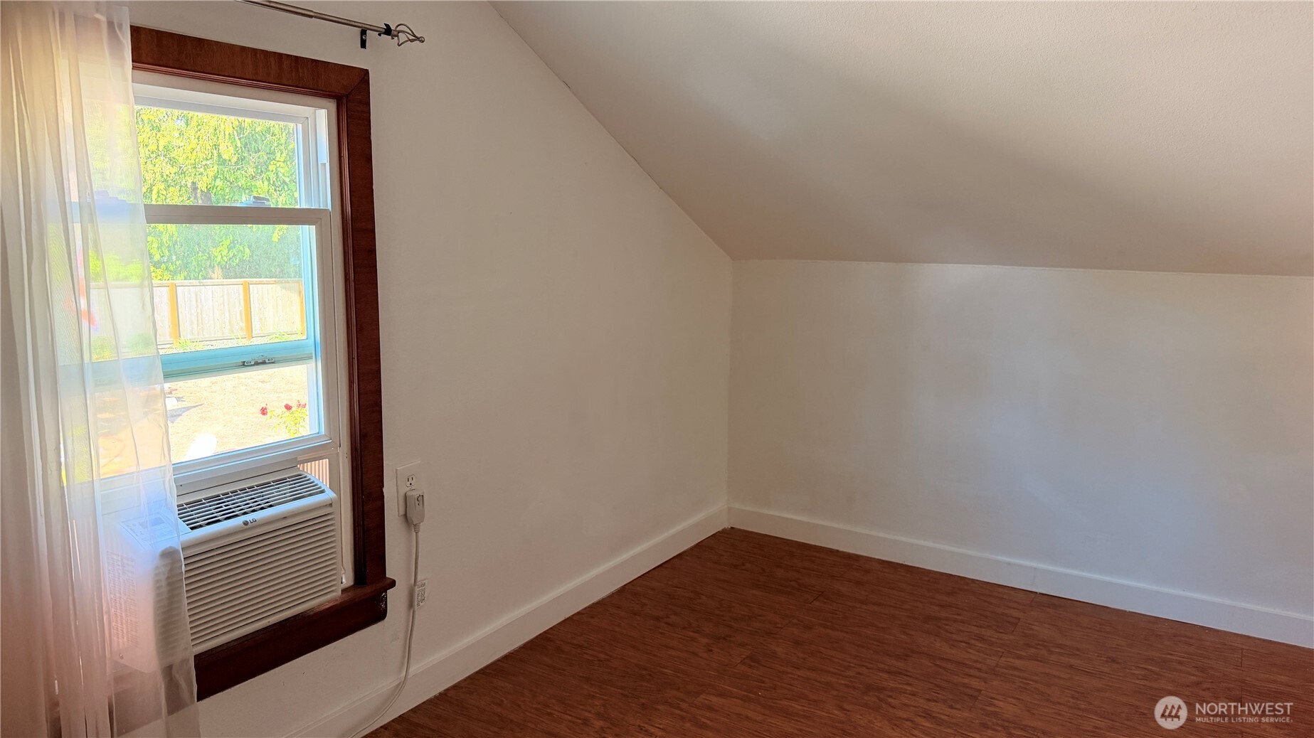 11522 8th Avenue Property Photo 17