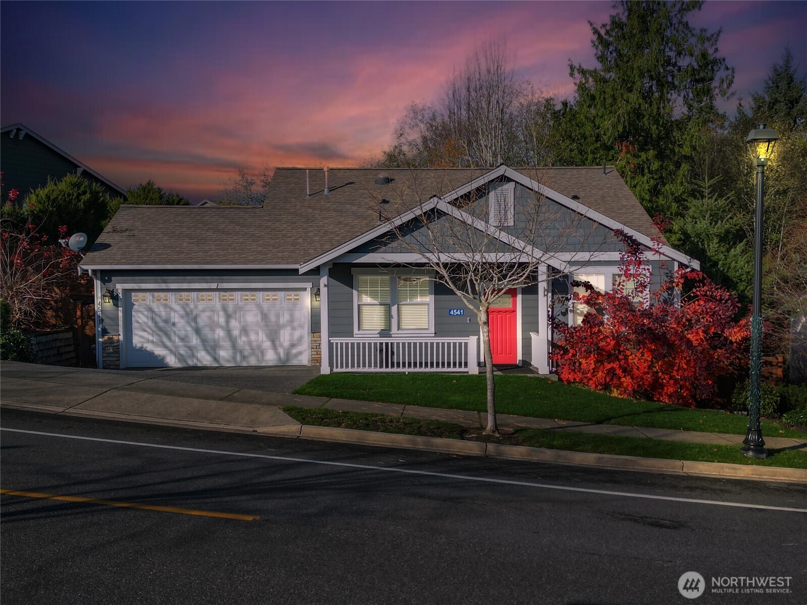 4541 E Broadway Street Property Photo 32
