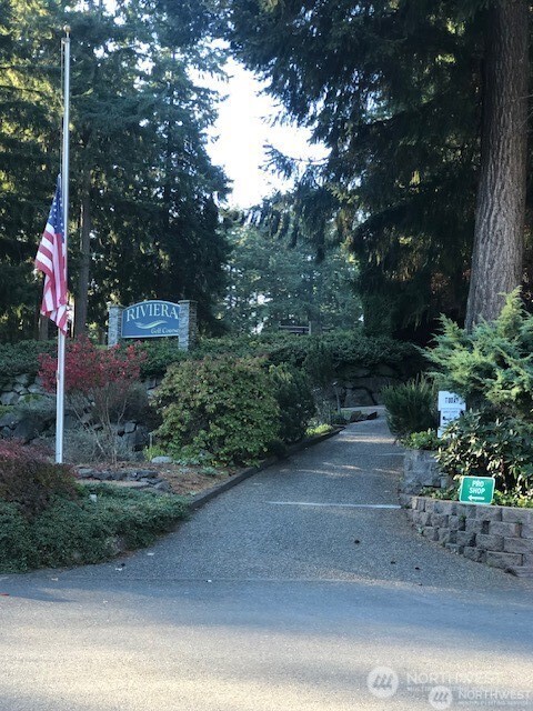 10618 Tahoma Drive Property Photo 8