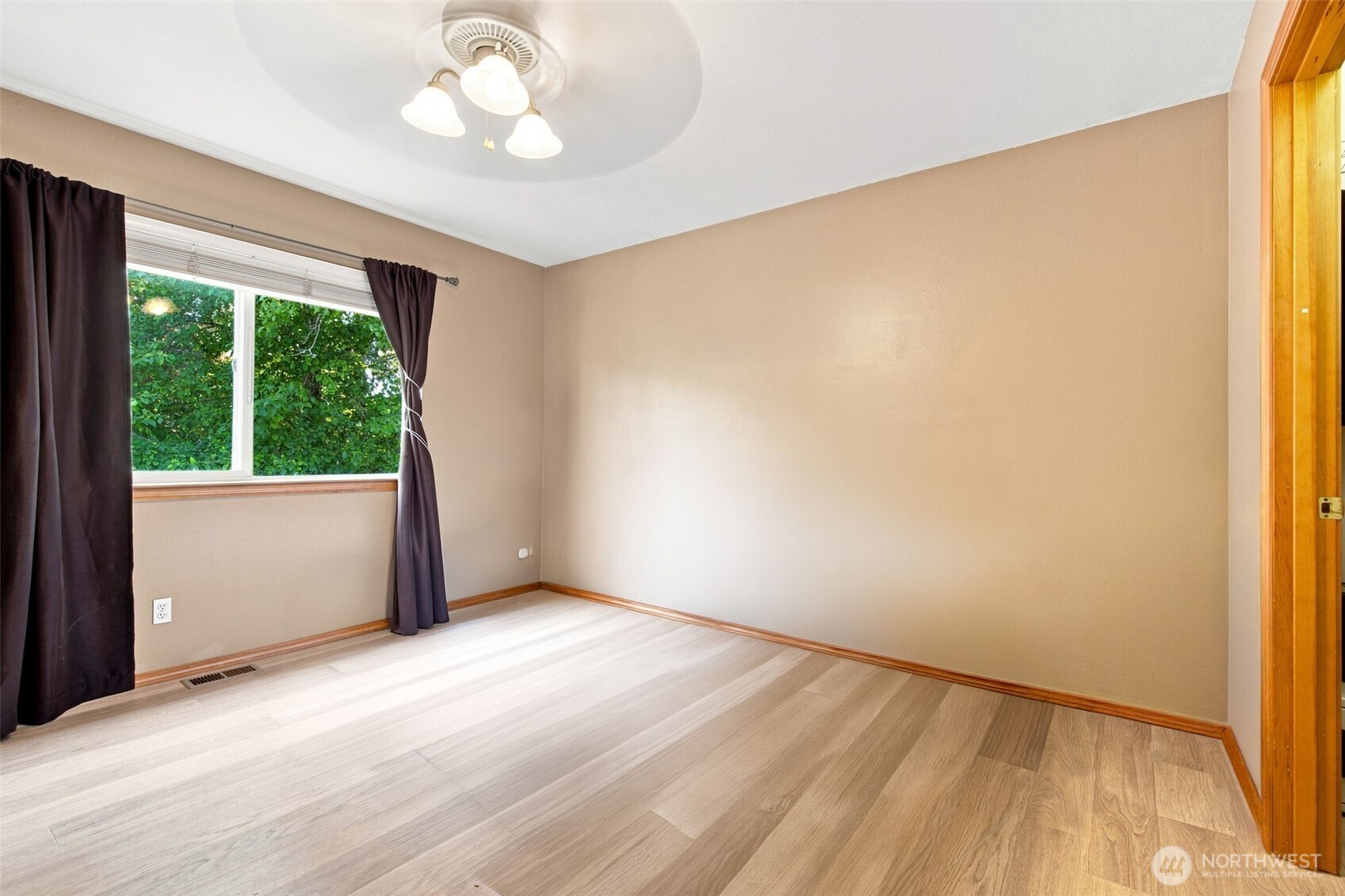 1565 Nordic Place Property Photo 11
