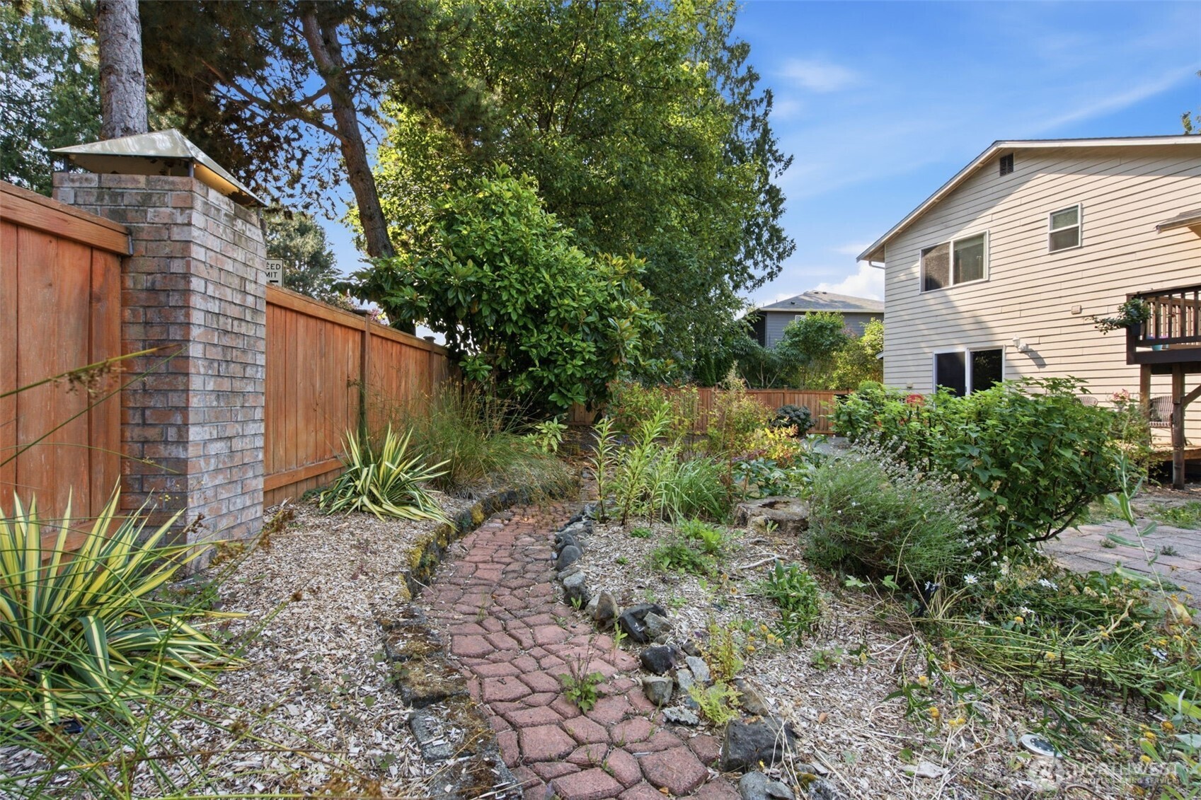 1565 Nordic Place Property Photo 26