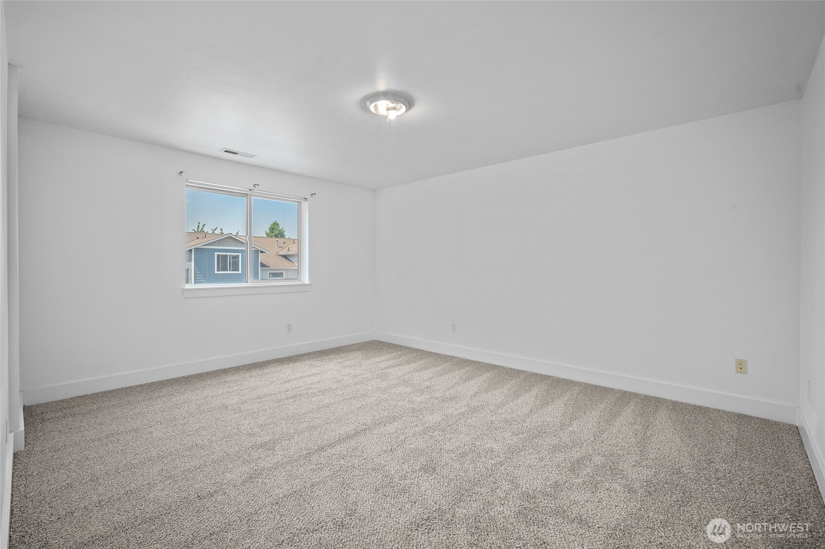 496 Harvest Edge Pl Property Photo 22