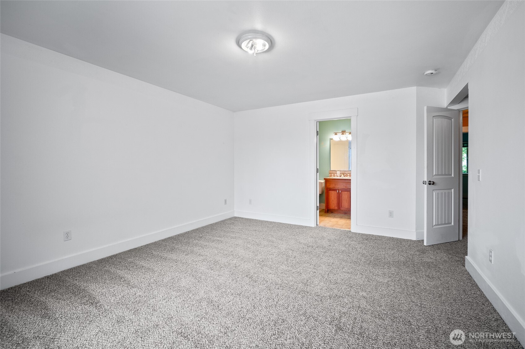 496 Harvest Edge Pl Property Photo 24