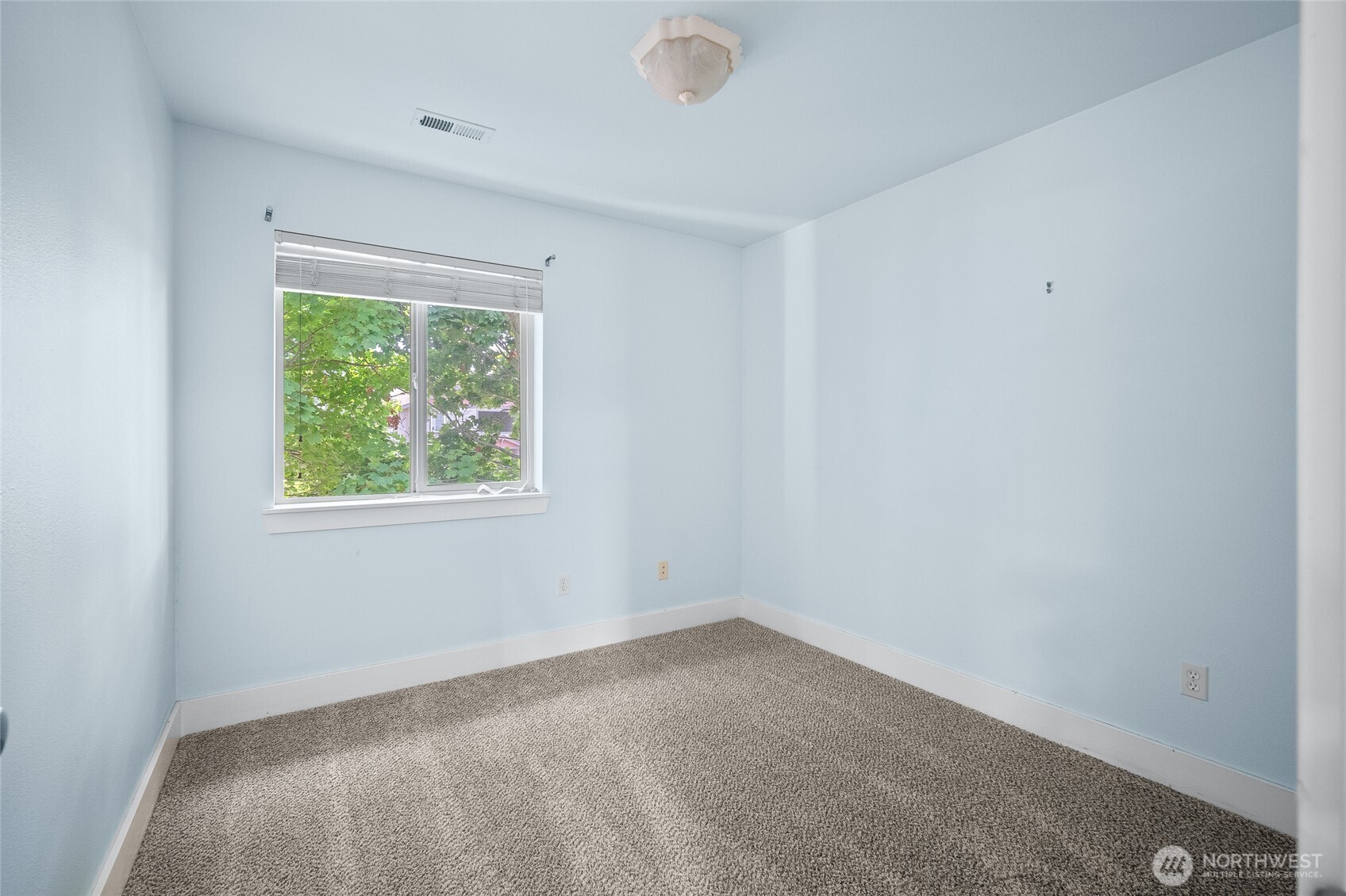 496 Harvest Edge Pl Property Photo 28