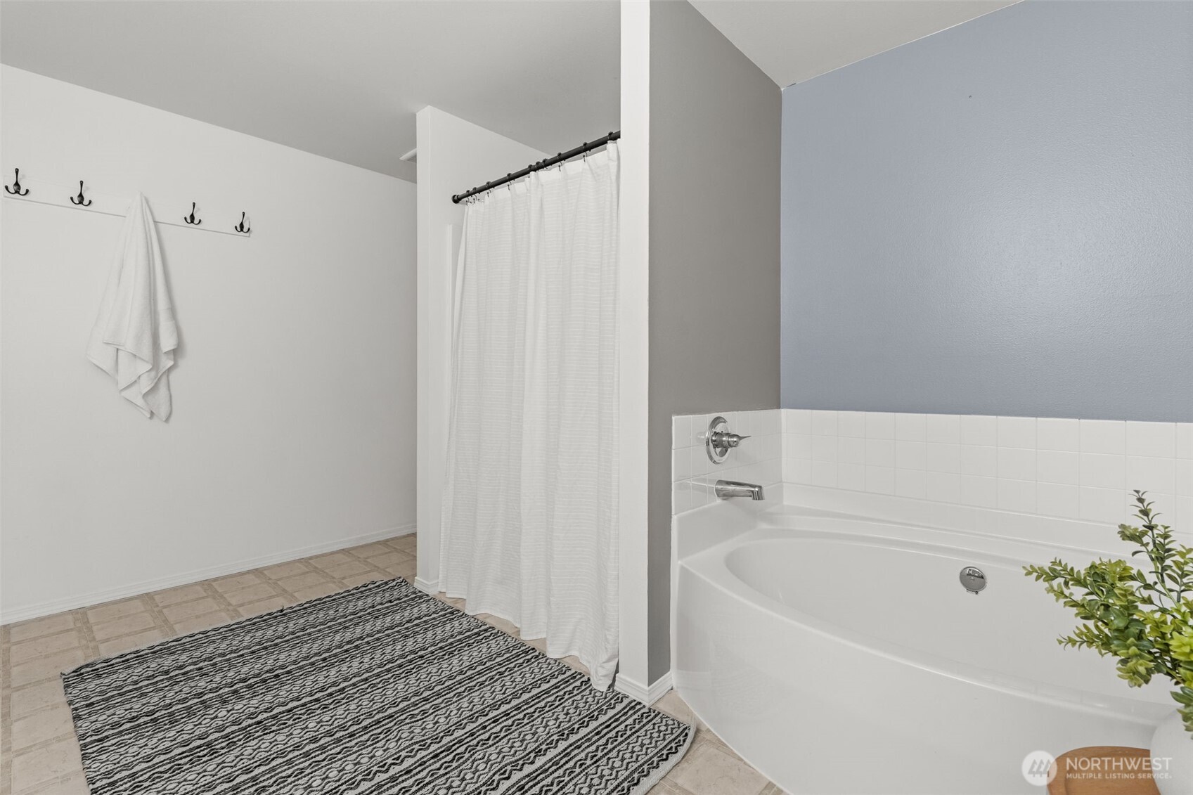 114 Madrona Drive Property Photo 23