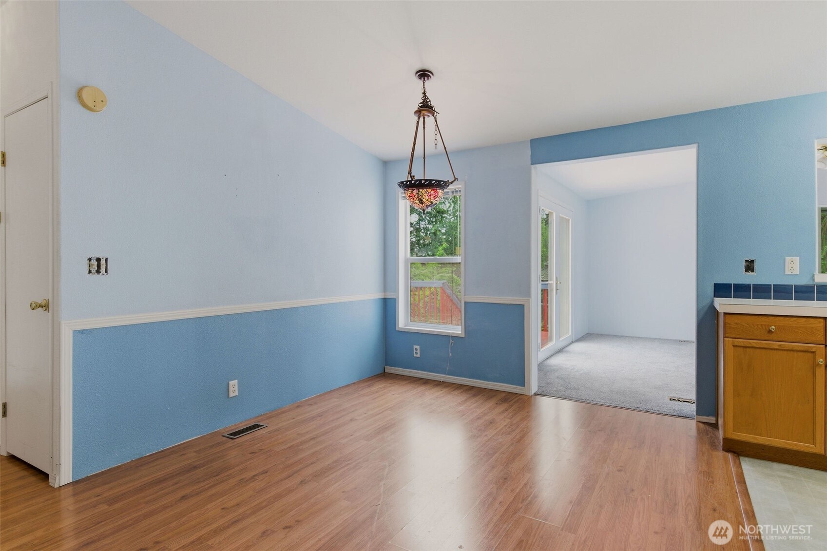 3244 Mardell Drive Property Photo 17