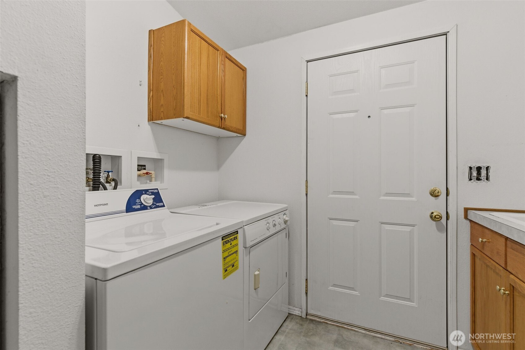 3244 Mardell Drive Property Photo 18