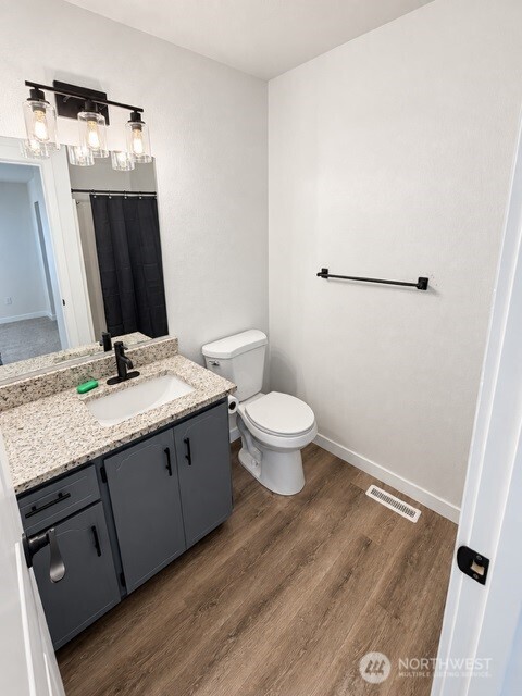 4415 E 228th Street Property Photo 2