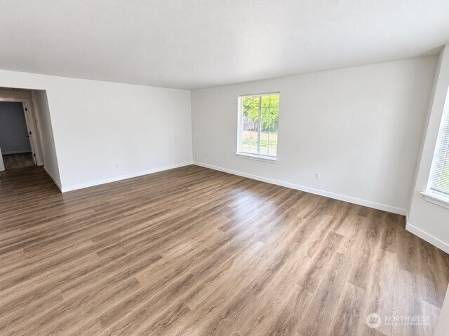 4415 E 228th Street Property Photo 8