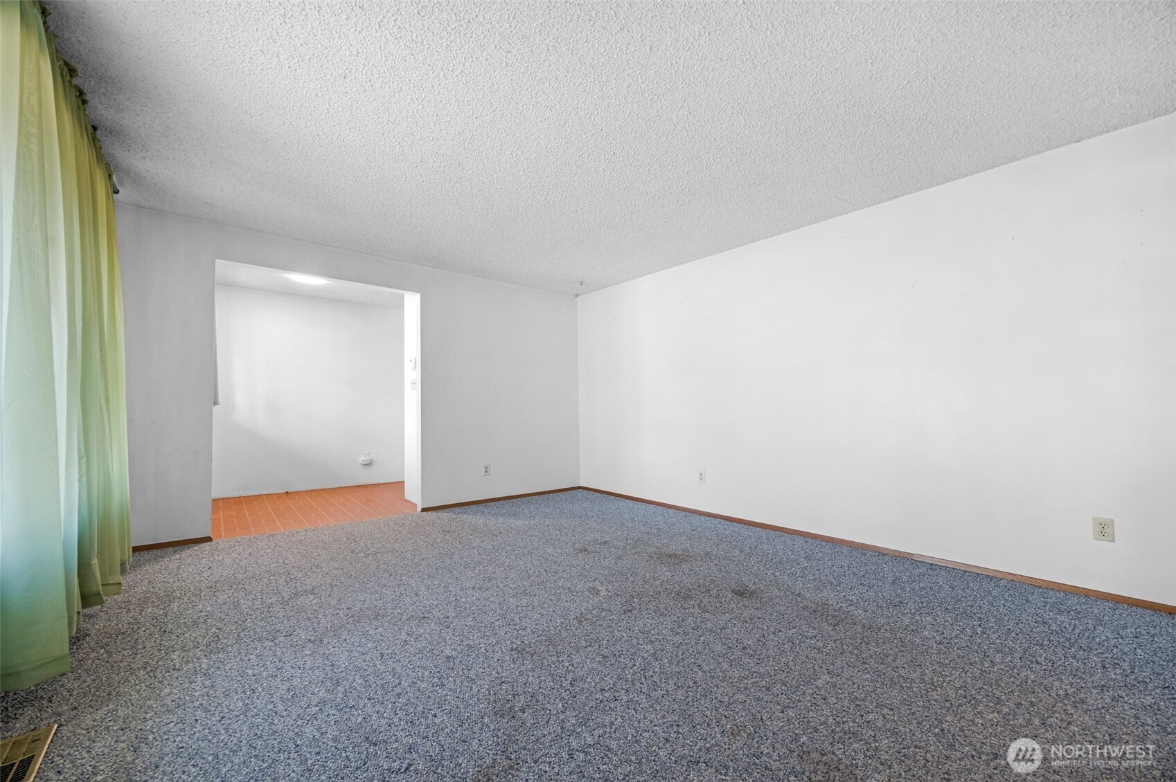 3706 175th Place Property Photo 7