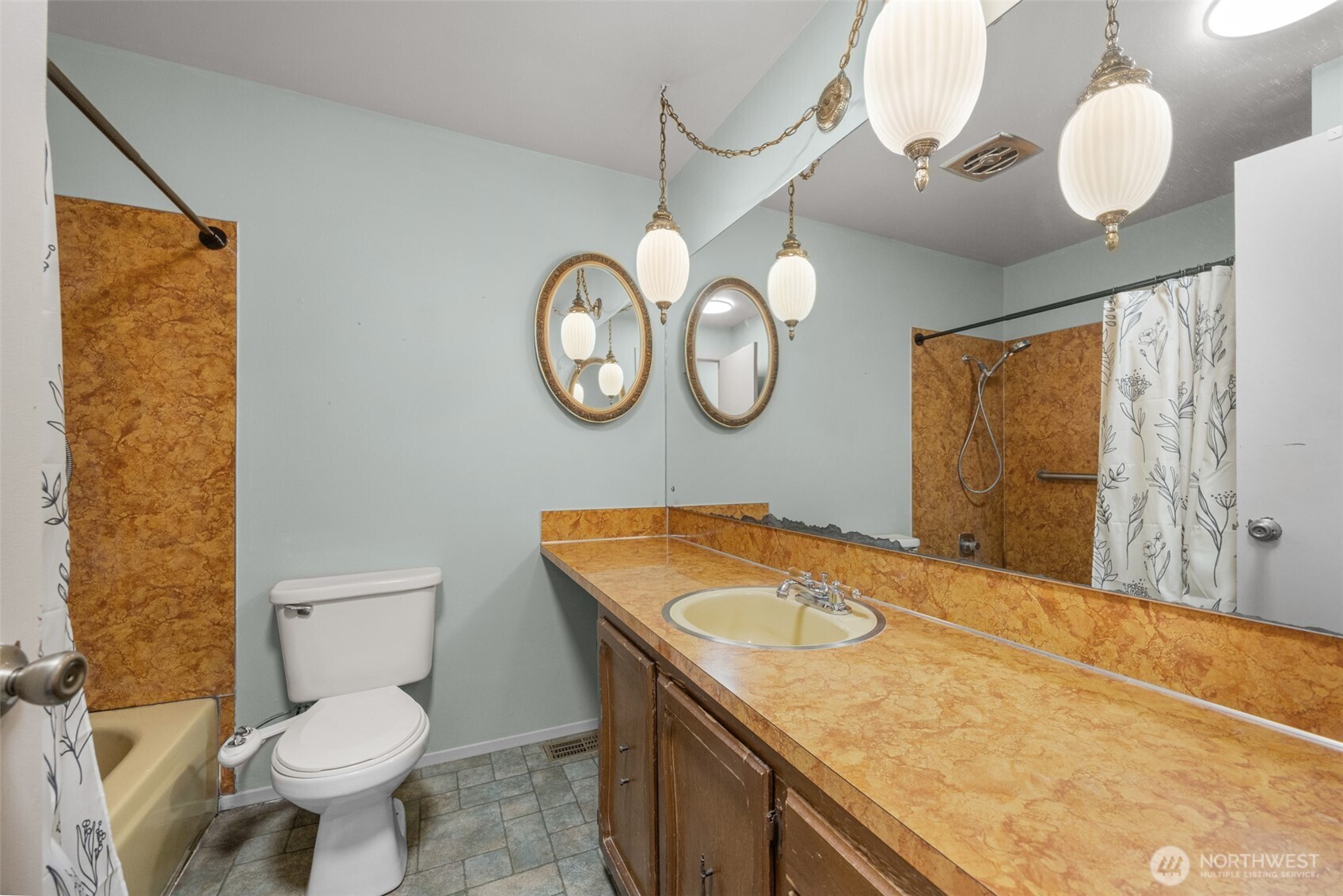 3706 175th Place Property Photo 18