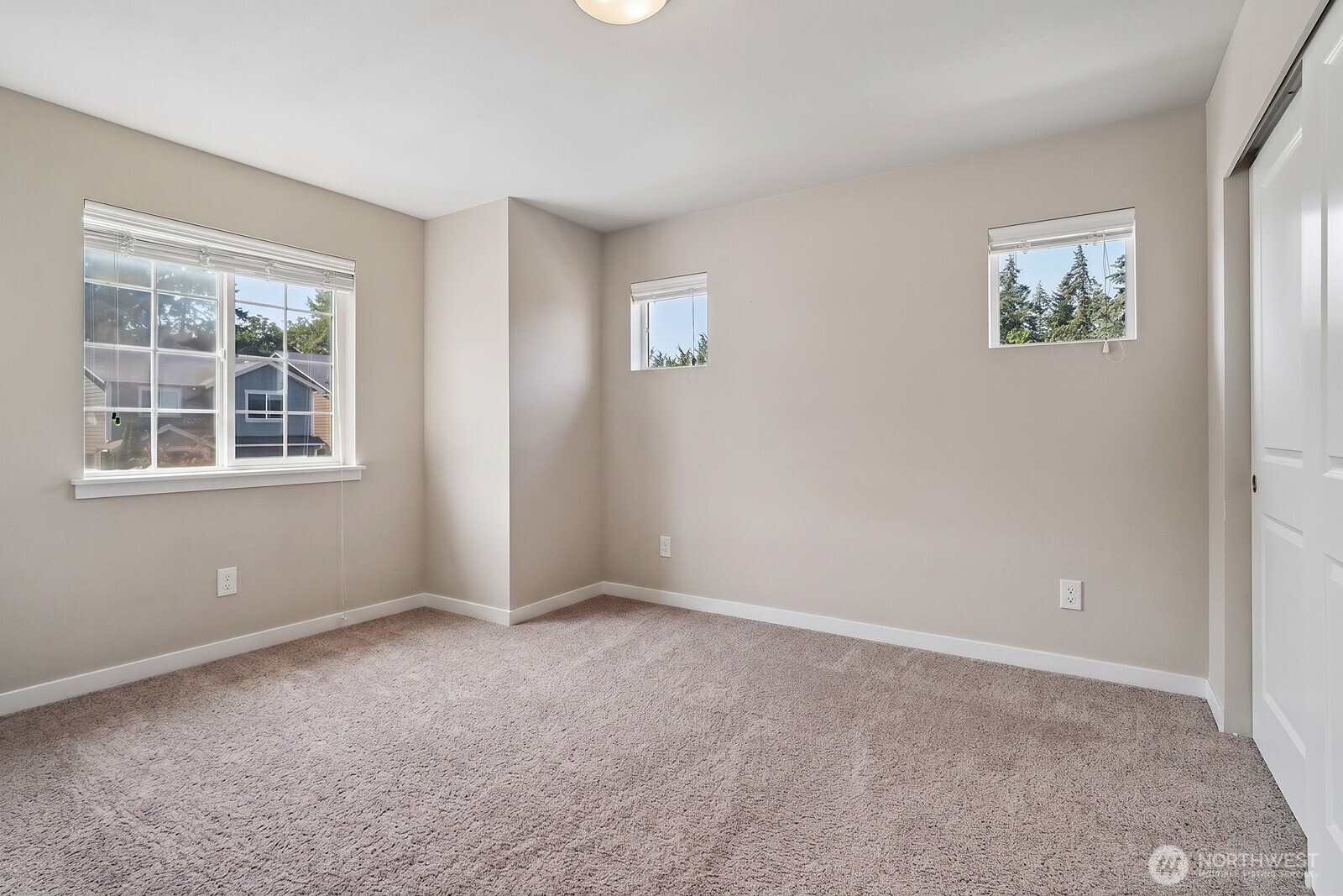 16237 76th Avenue Court Property Photo 22