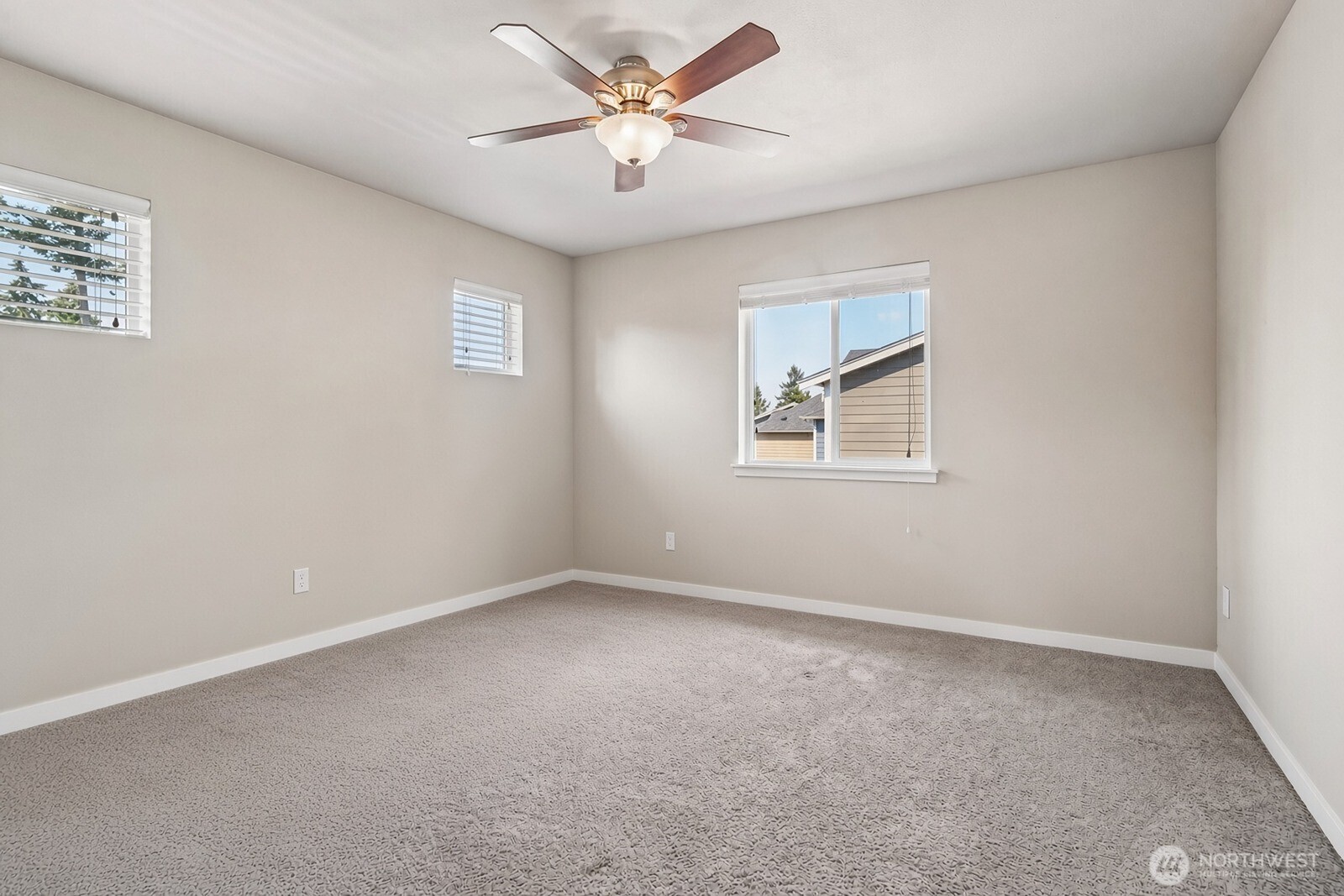 16237 76th Avenue Court Property Photo 23