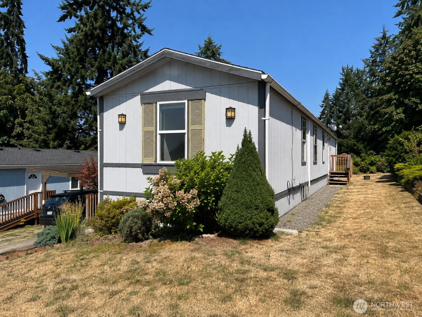 23811 101st Avenue 16 Property Photo 1