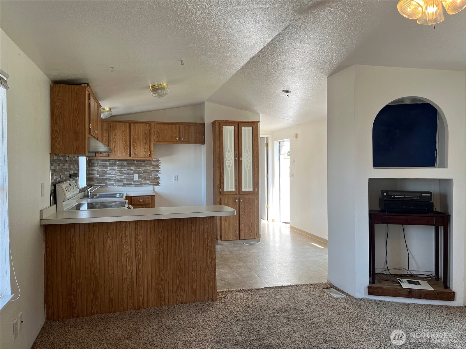 23811 101st Avenue 16 Property Photo 3