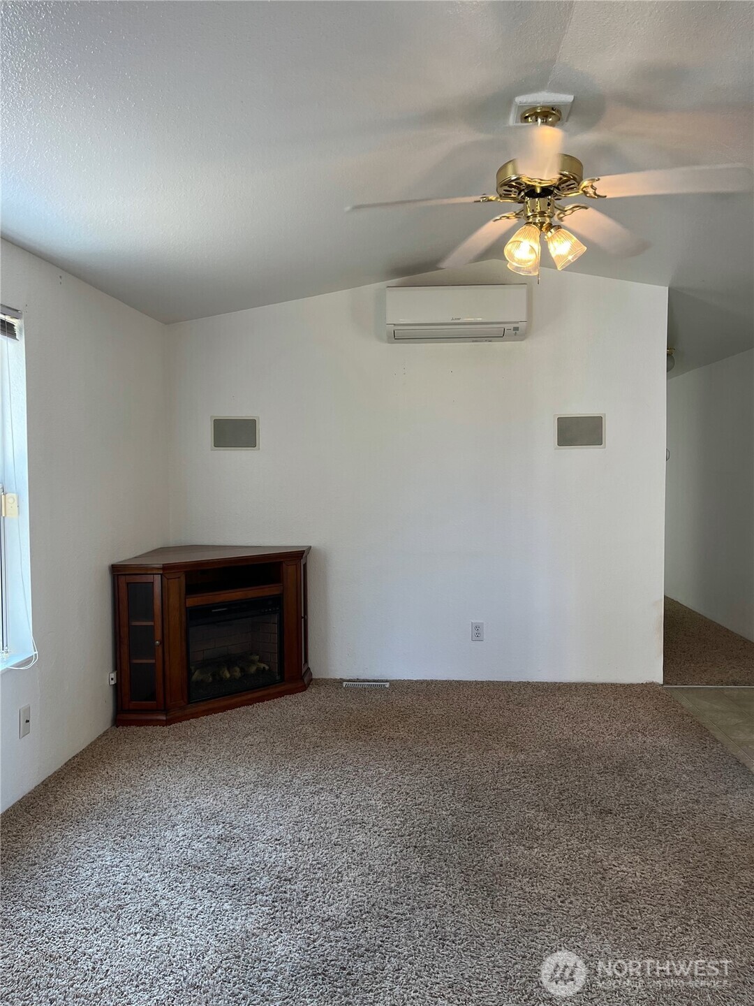 23811 101st Avenue 16 Property Photo 4