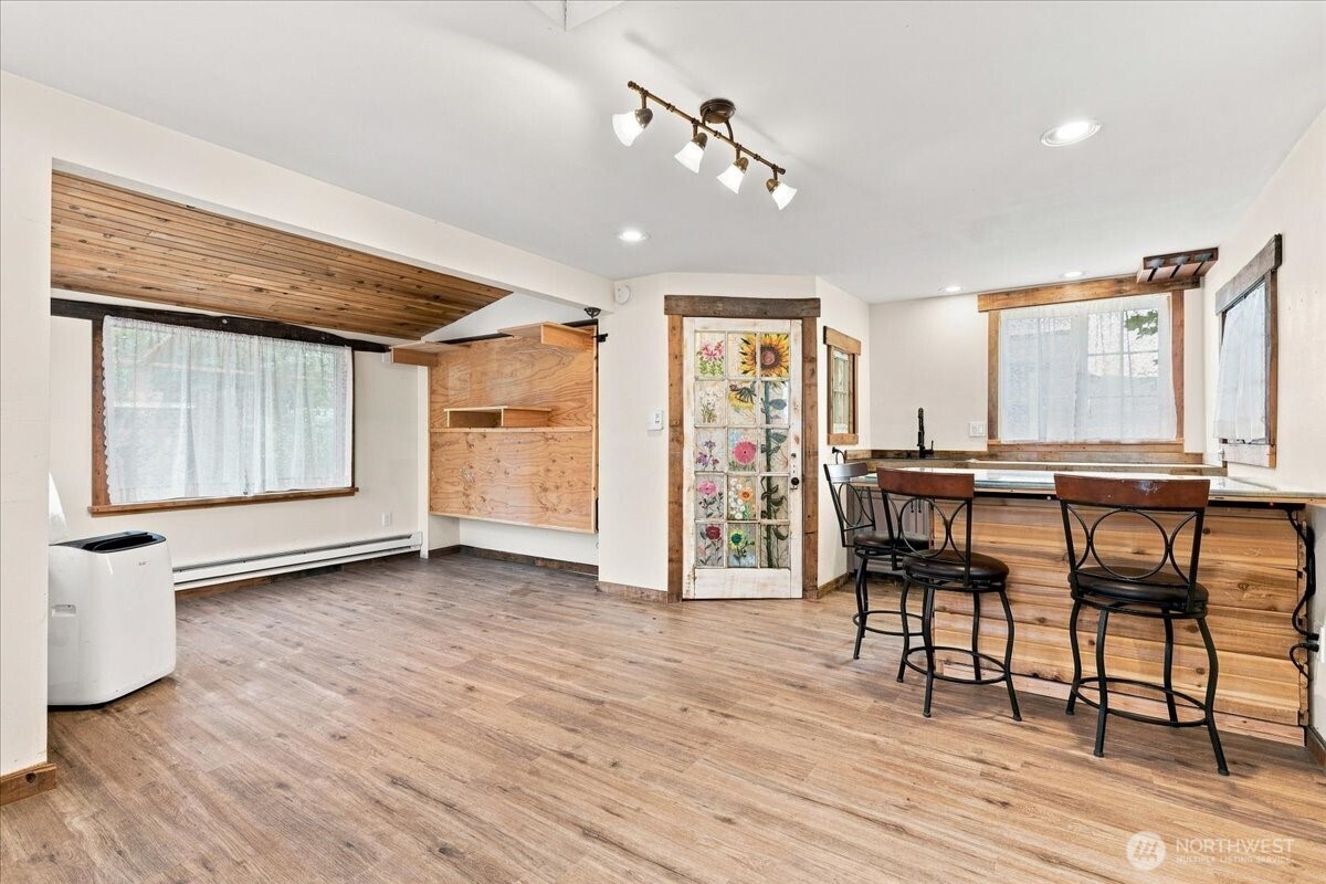 810 Spokane Way Property Photo 17