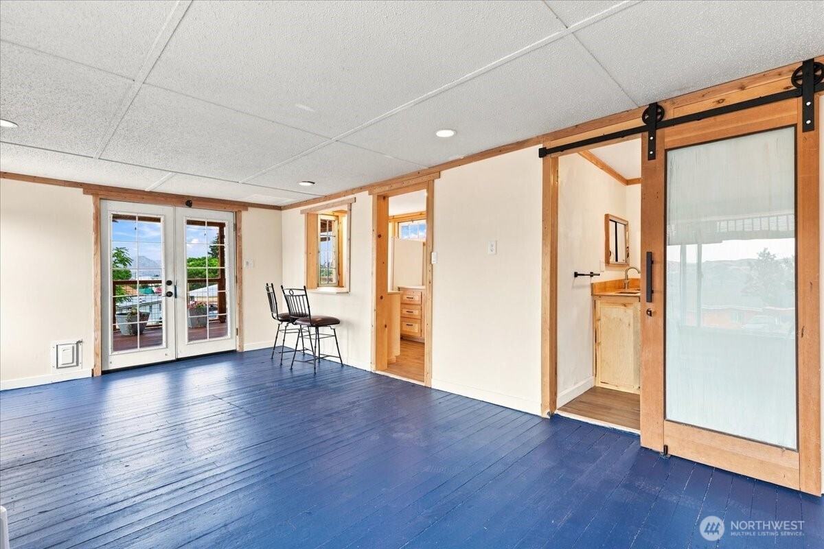810 Spokane Way Property Photo 34