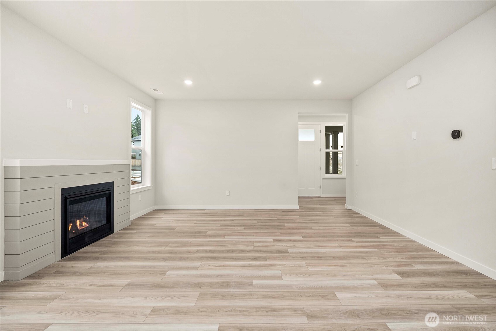3926 Flat Top Drive Property Photo 8
