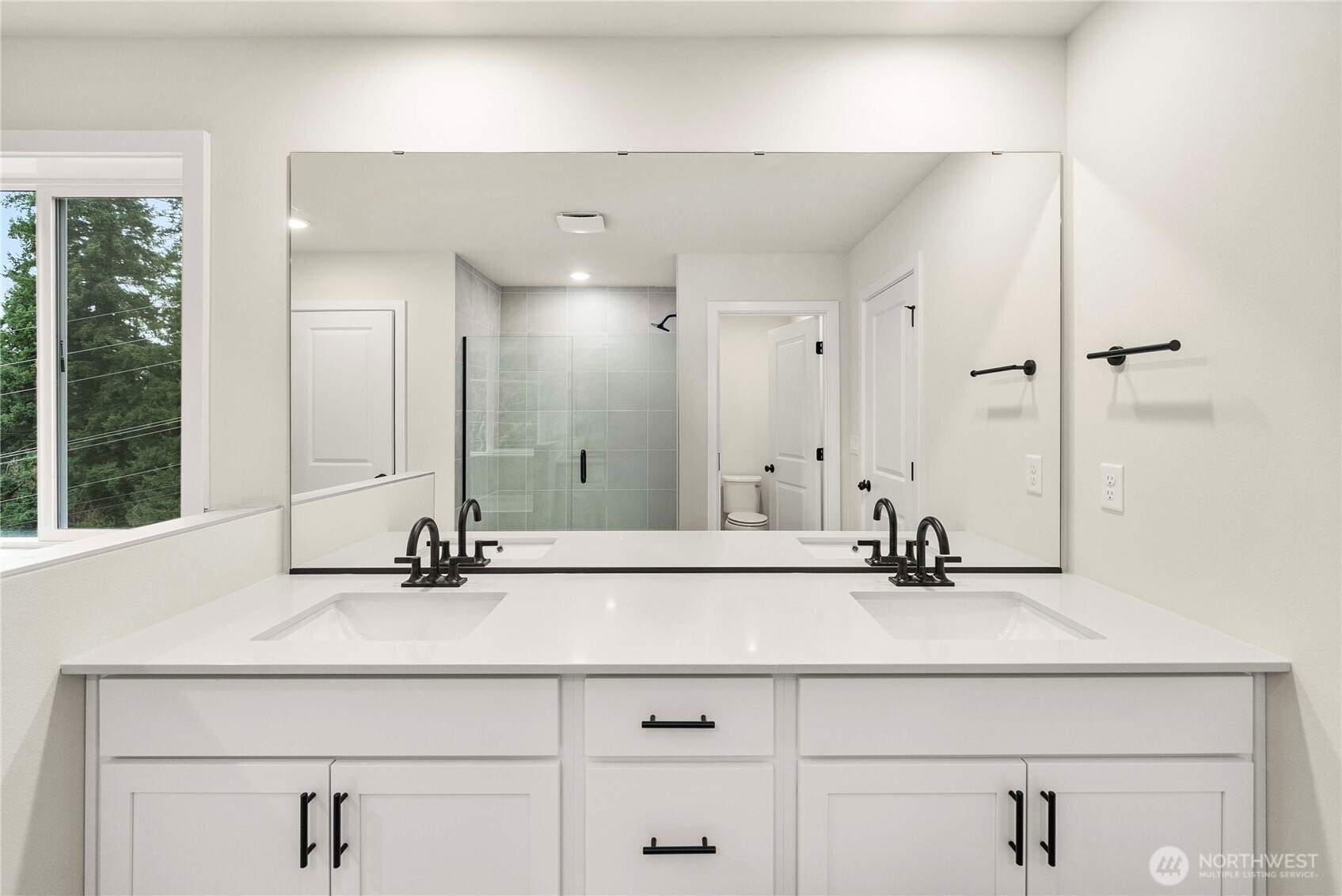 3926 Flat Top Drive Property Photo 28