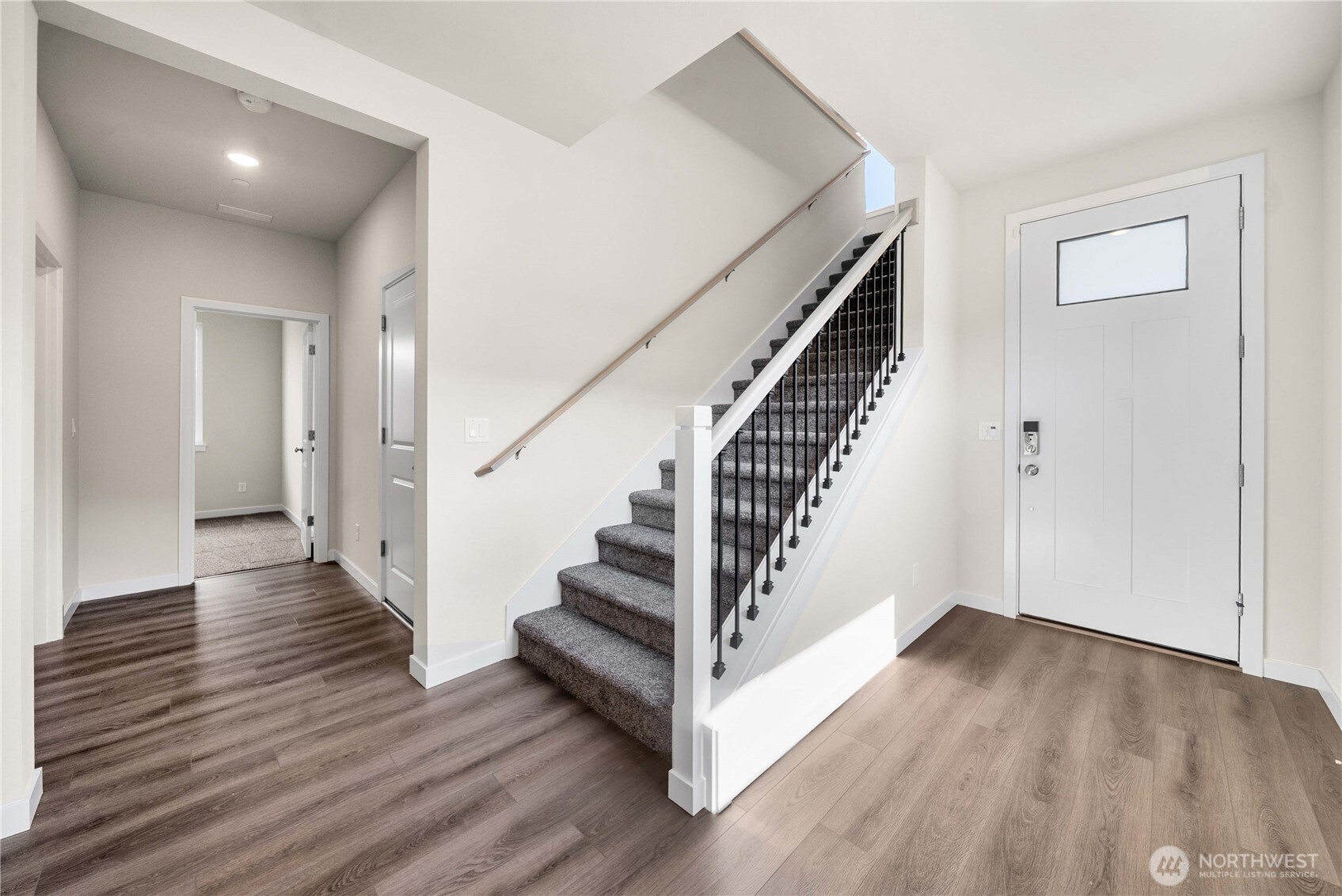 3951 Flat Top Drive Property Photo 17