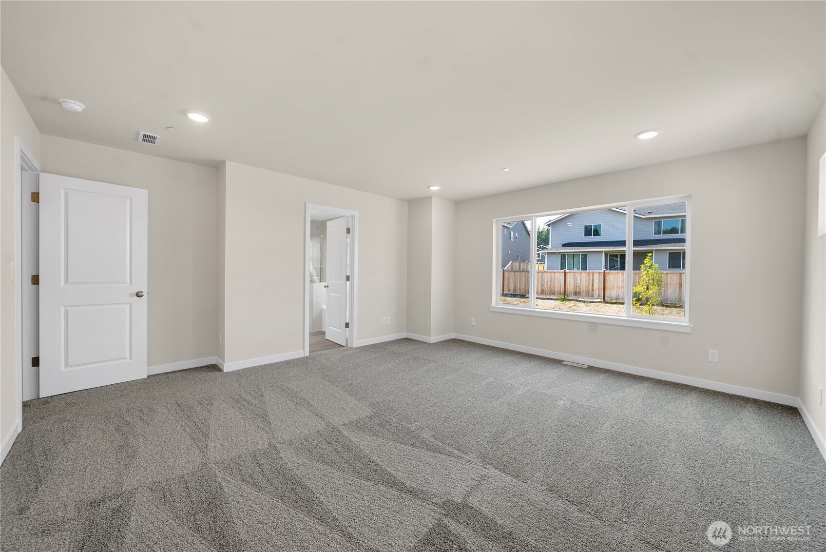 3951 Flat Top Drive Property Photo 24