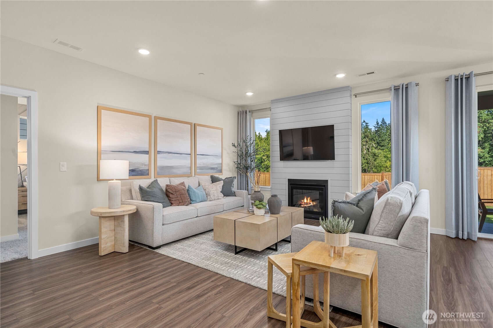 3923 Flat Top Drive Property Photo 10
