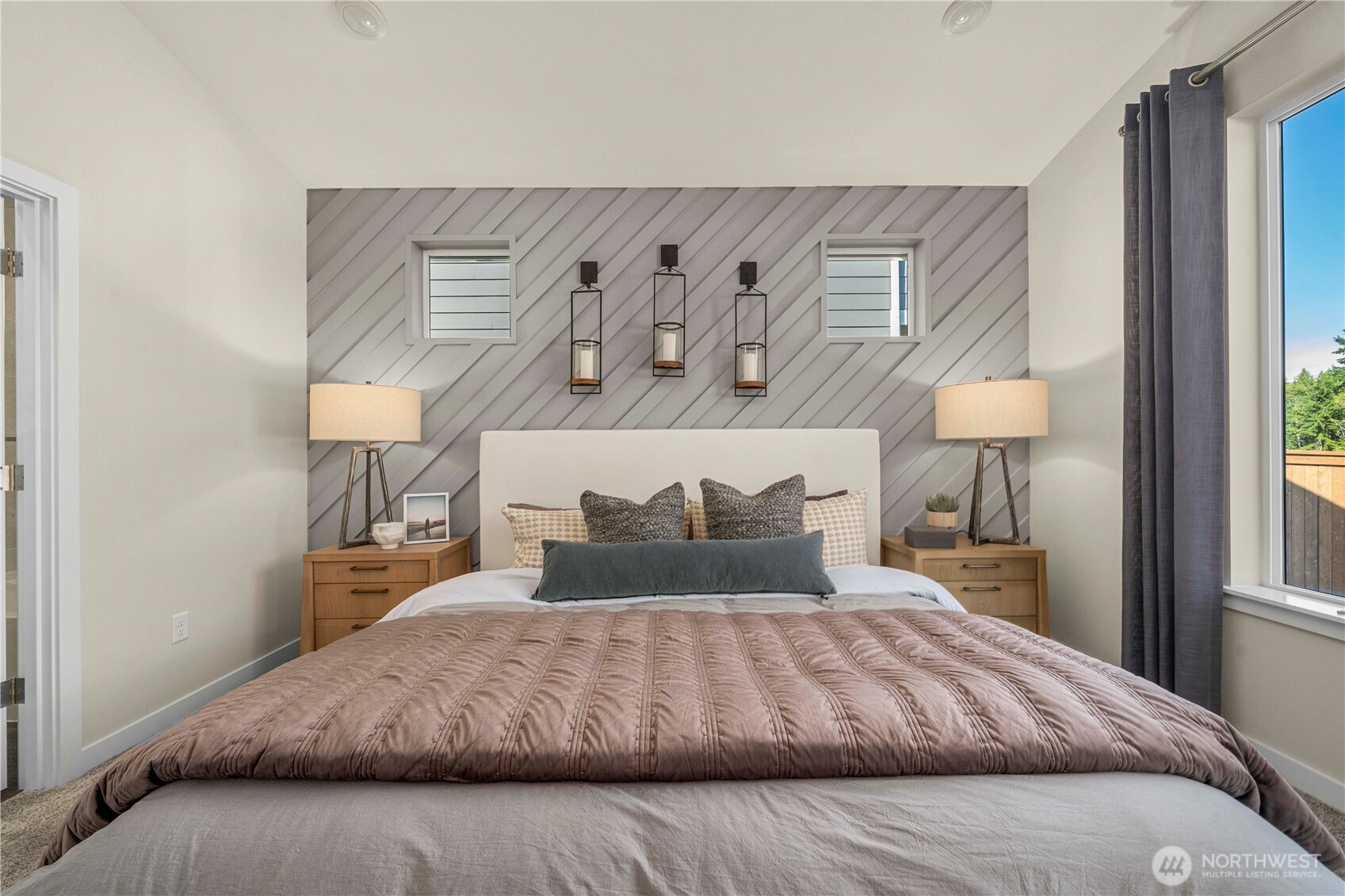 3923 Flat Top Drive Property Photo 19