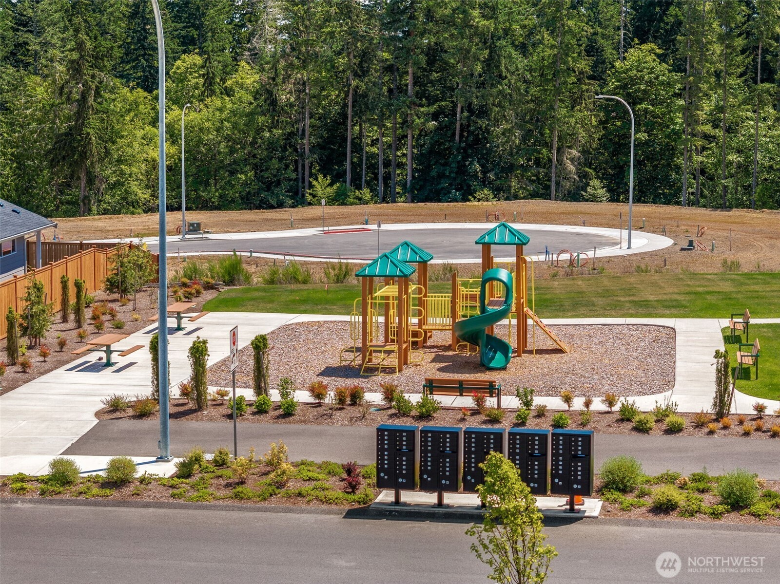 3923 Flat Top Drive Property Photo 29