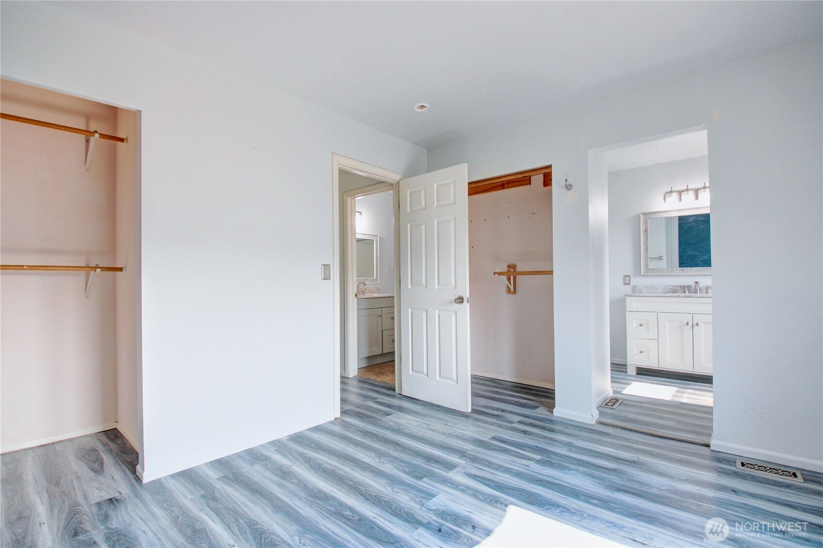 15355 Heintz Avenue Property Photo 18