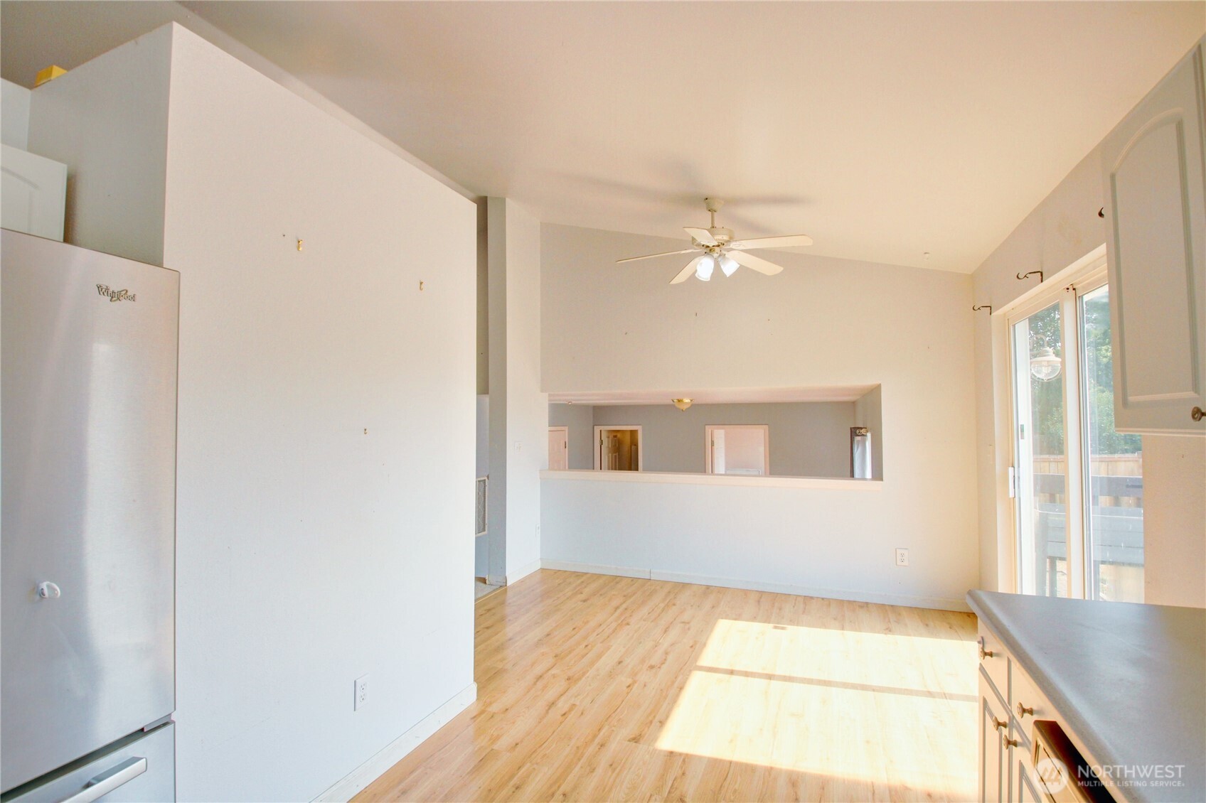 15355 Heintz Avenue Property Photo 20