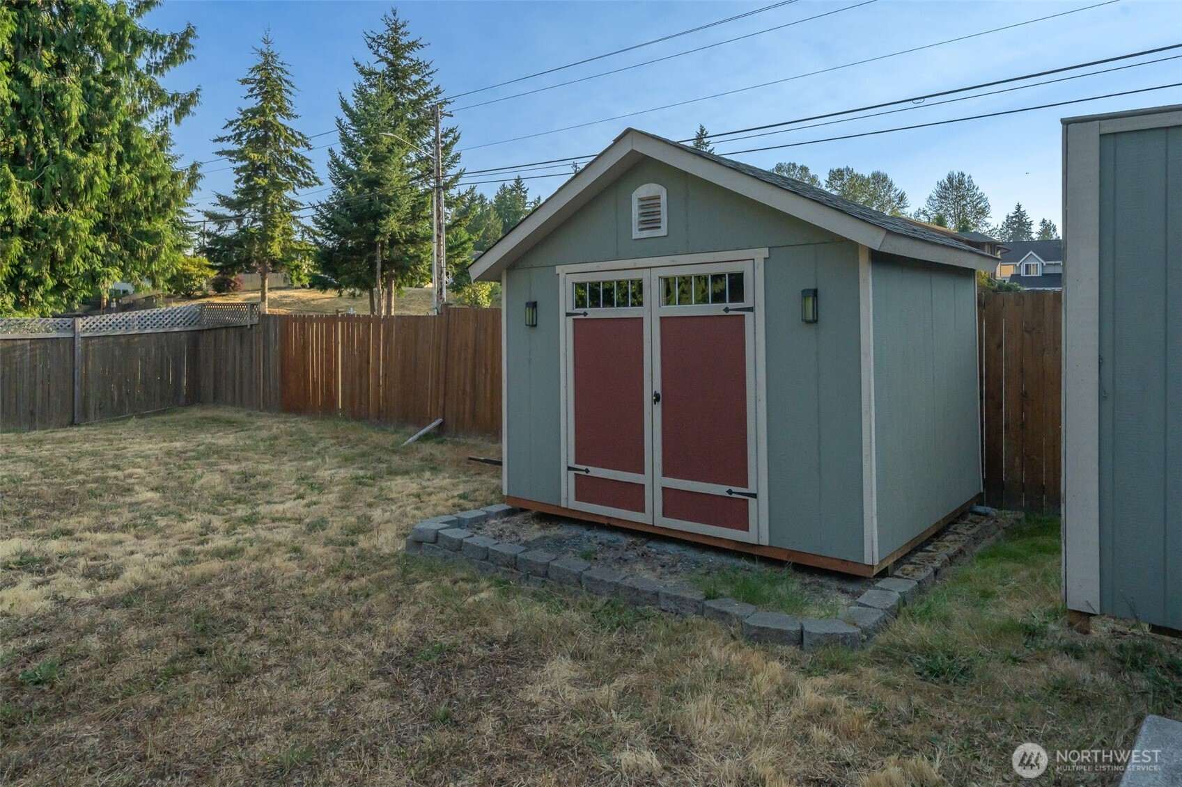 704 105th Place Property Photo 16