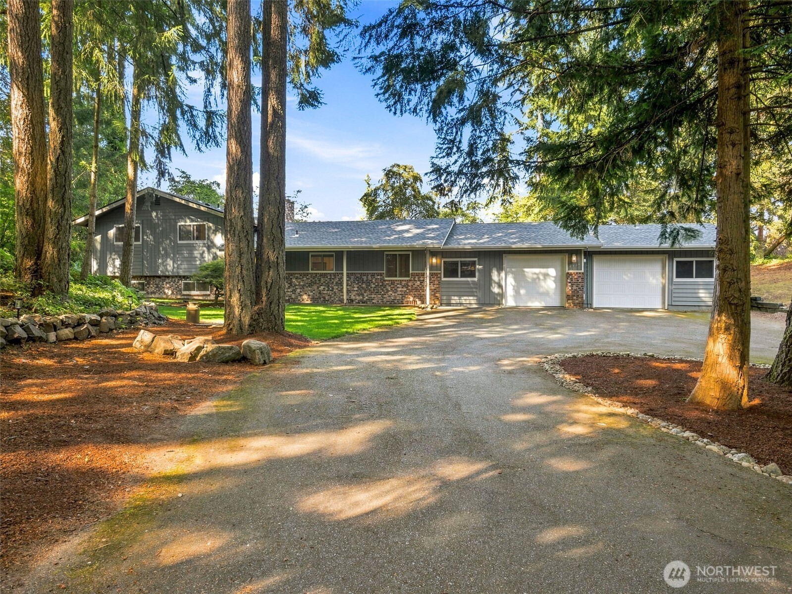 8925 Timber Loop Property Photo 1