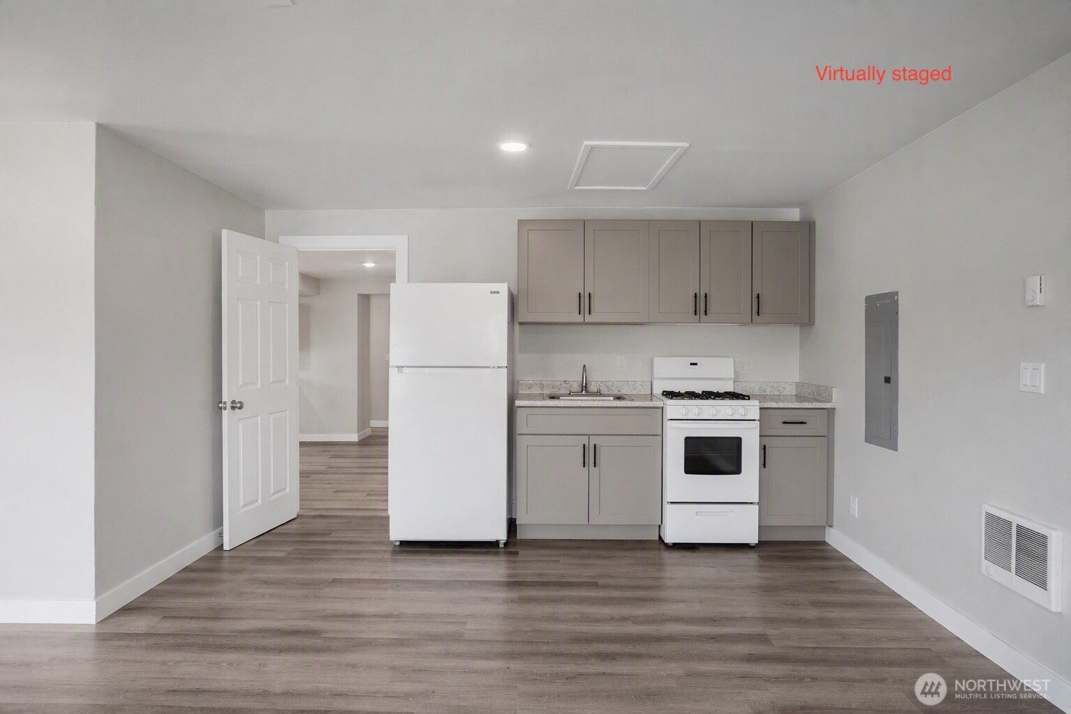 256 Douglas Street Property Photo 19
