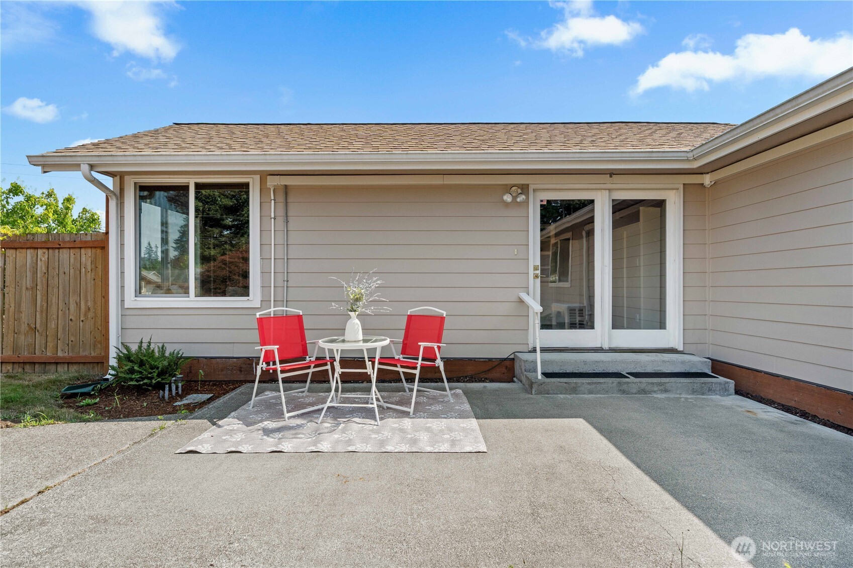 1239 Laurel Street Property Photo 33