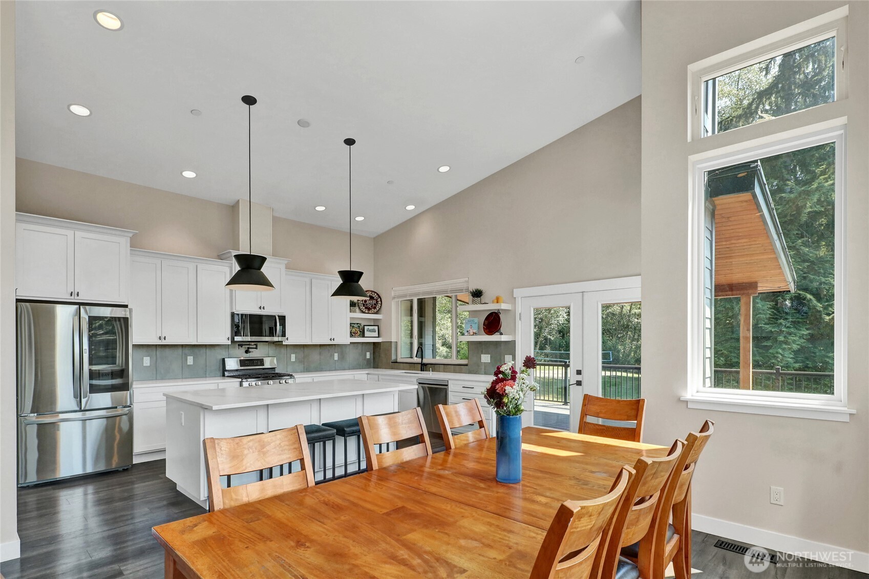 322 Manley Road Property Photo 6