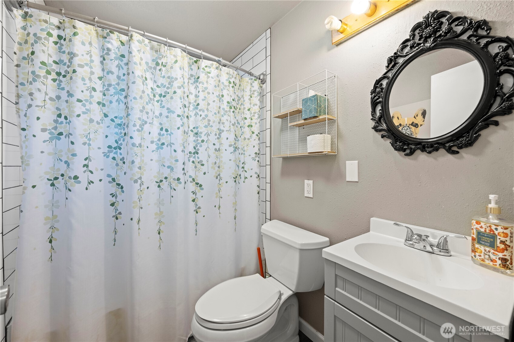 42032 N Shore Lane Property Photo 15