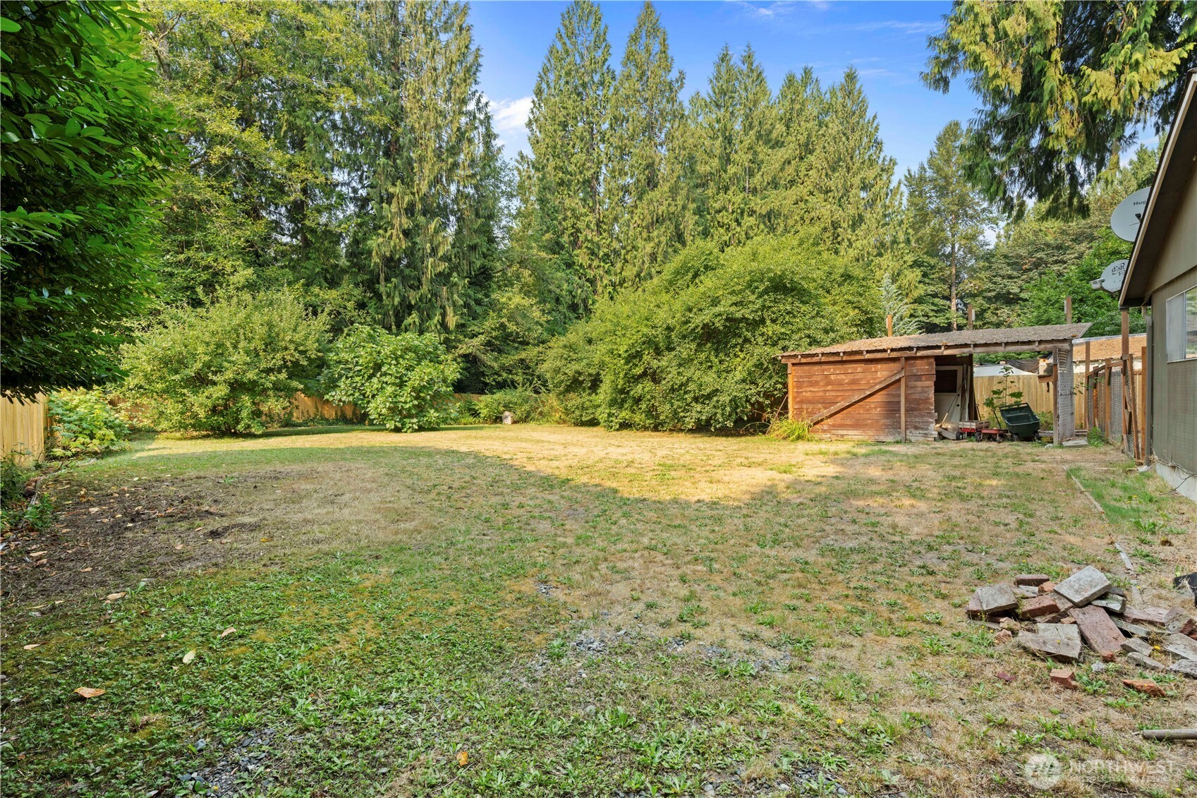 42032 N Shore Lane Property Photo 22