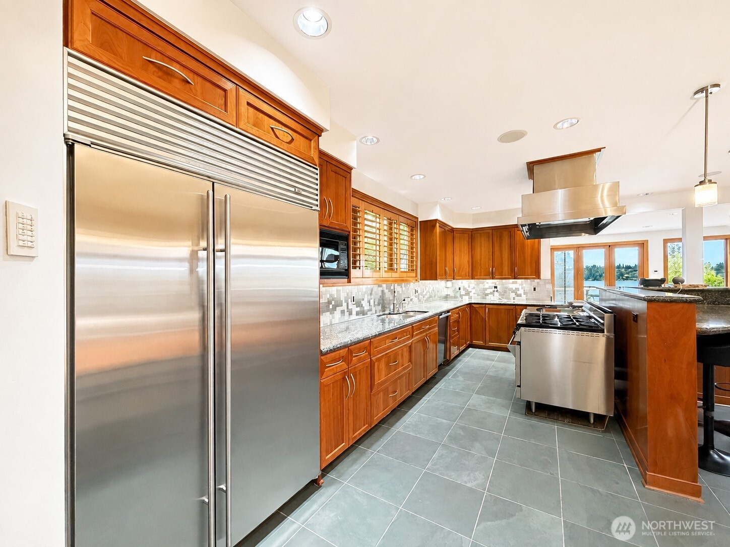 7275 N Mercer Way Property Photo 16