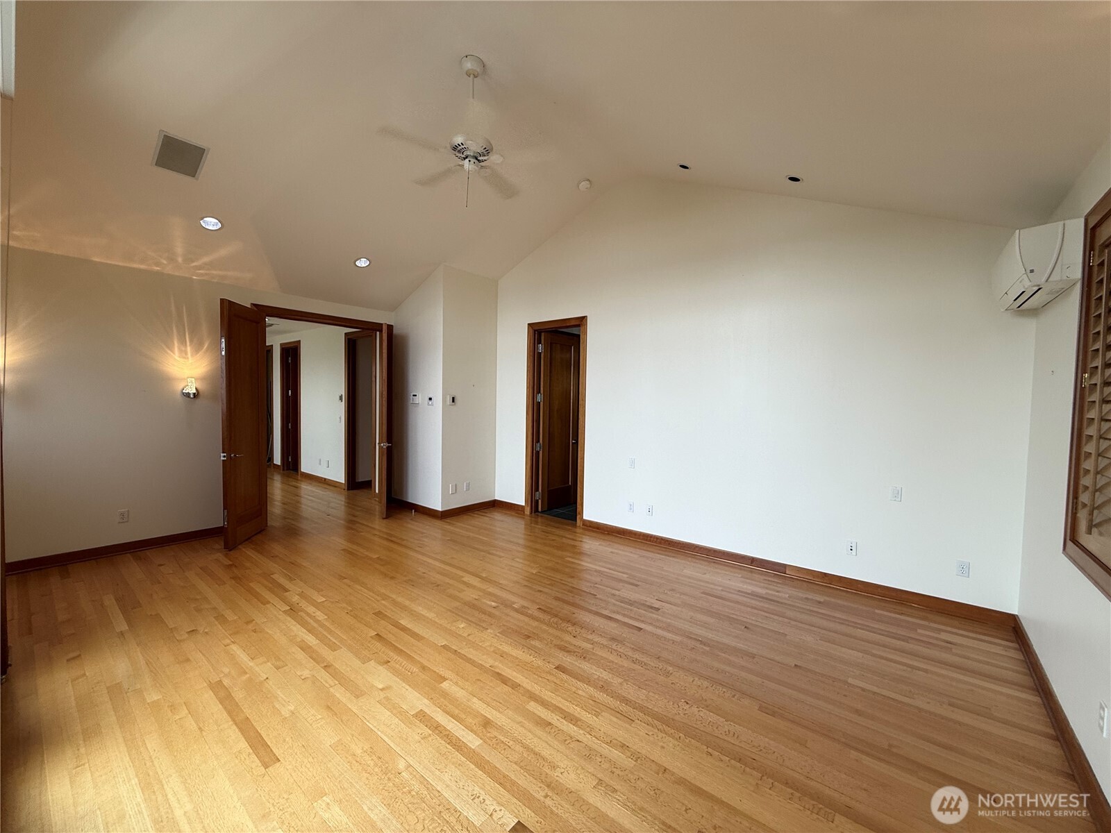 7275 N Mercer Way Property Photo 27