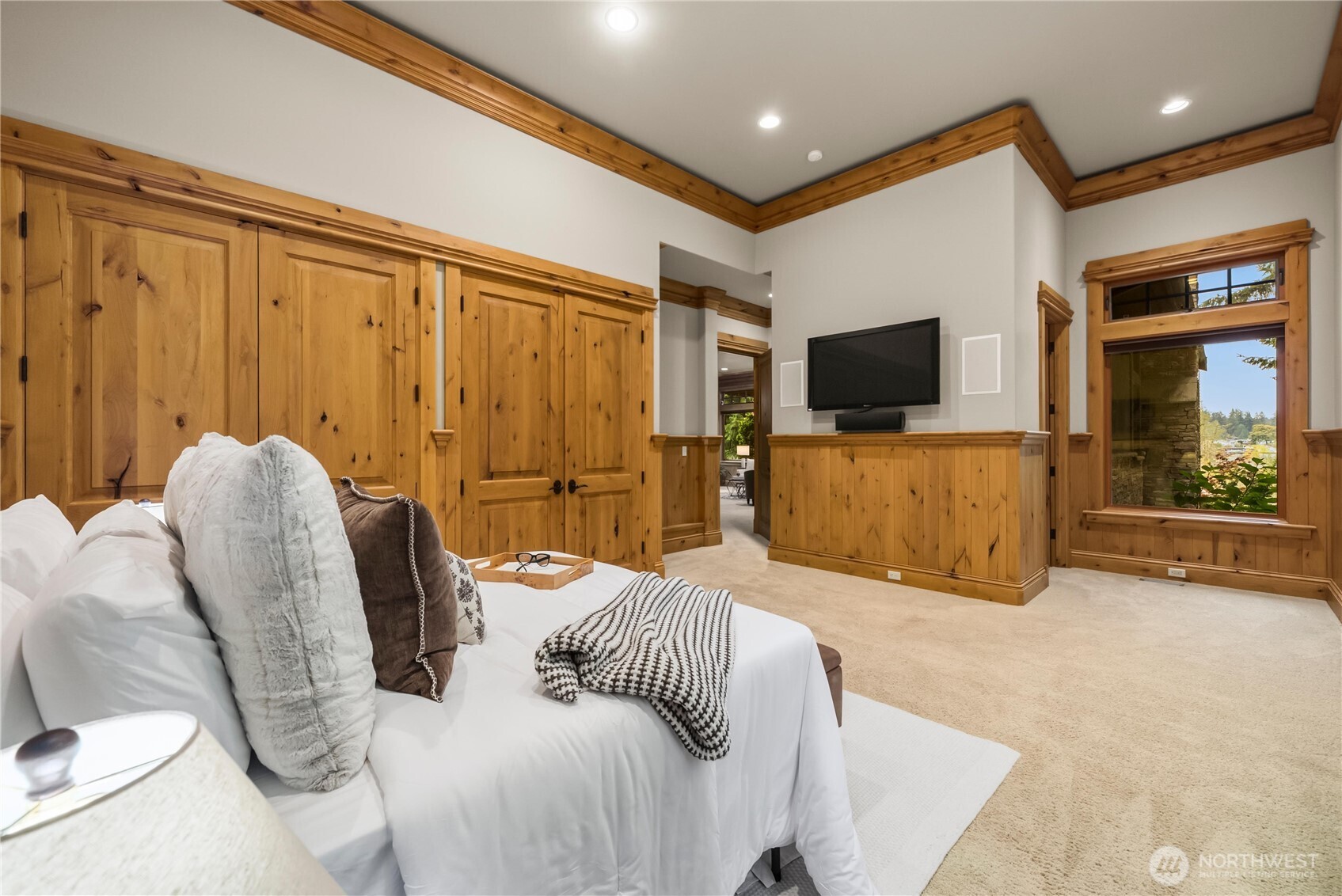 20914 Snag Island Drive Property Photo 18
