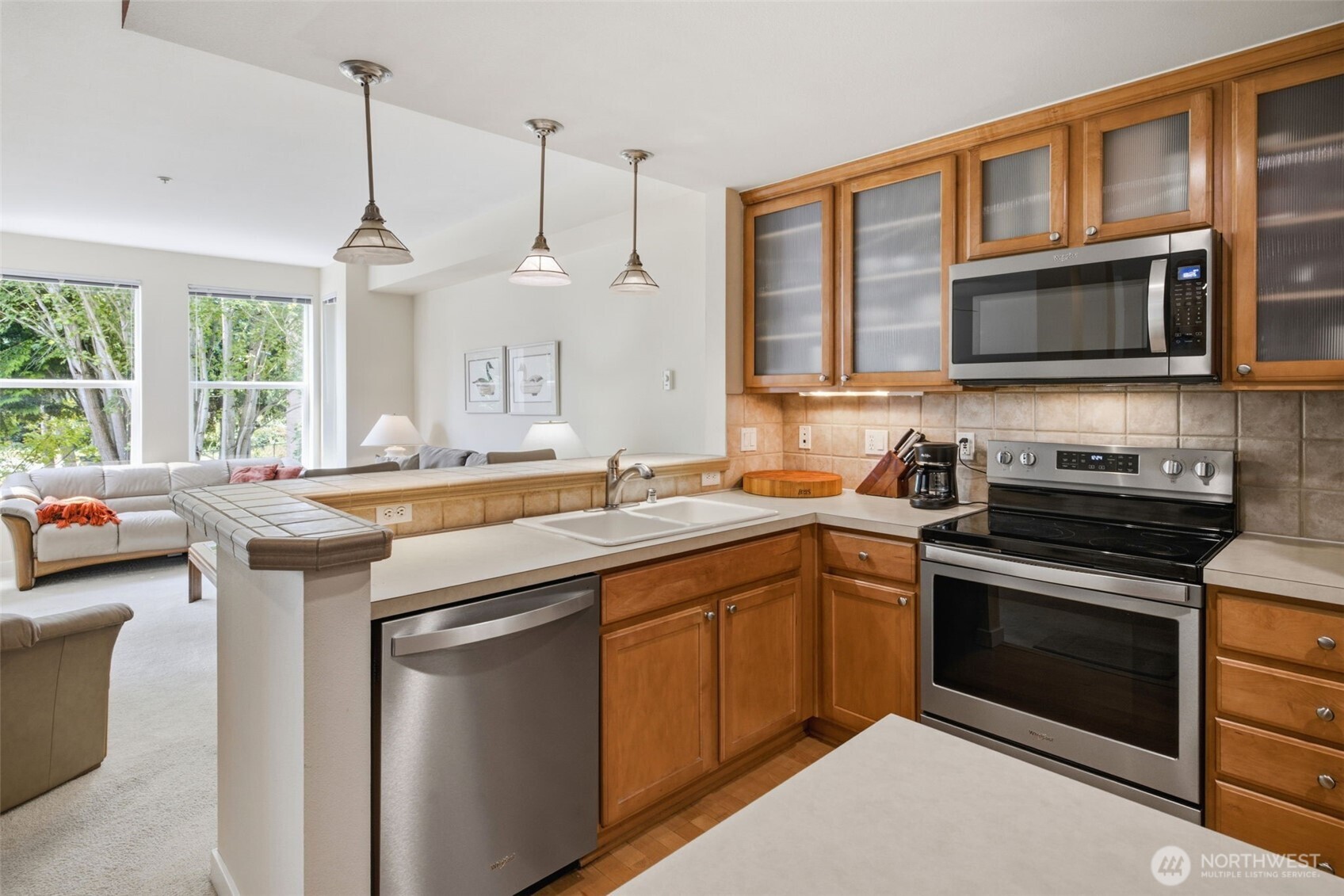 55 Williams Avenue 201 Property Photo 11