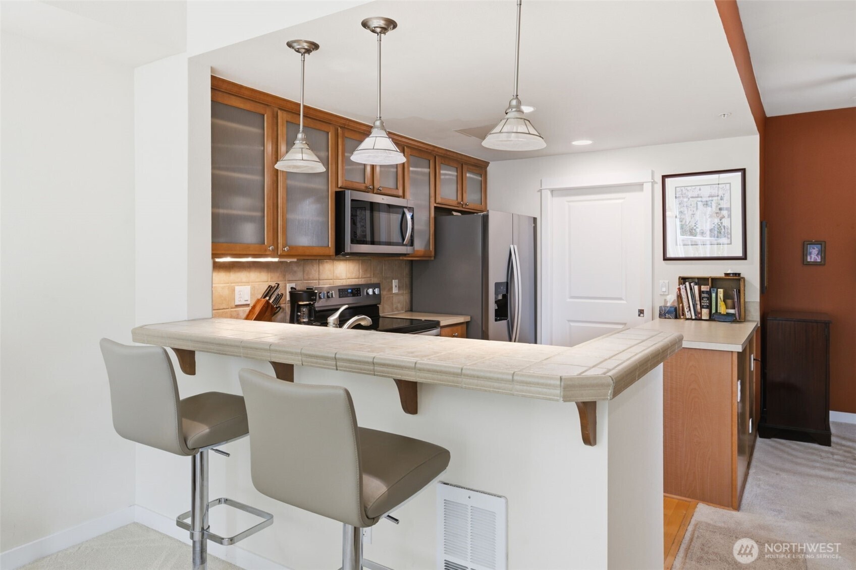 55 Williams Avenue 201 Property Photo 12