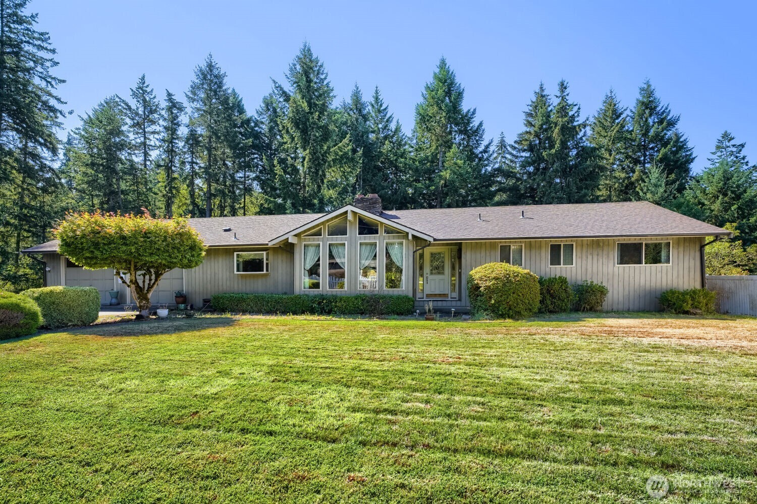 16108 43rd Street Property Photo 1