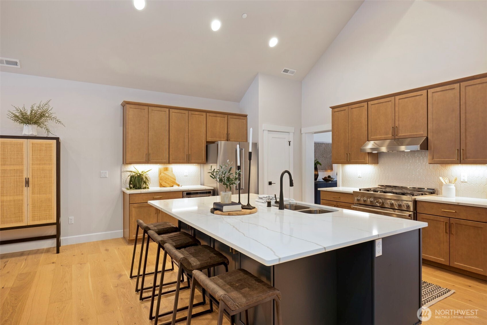 1170 Domerie Park Loop Property Photo 9